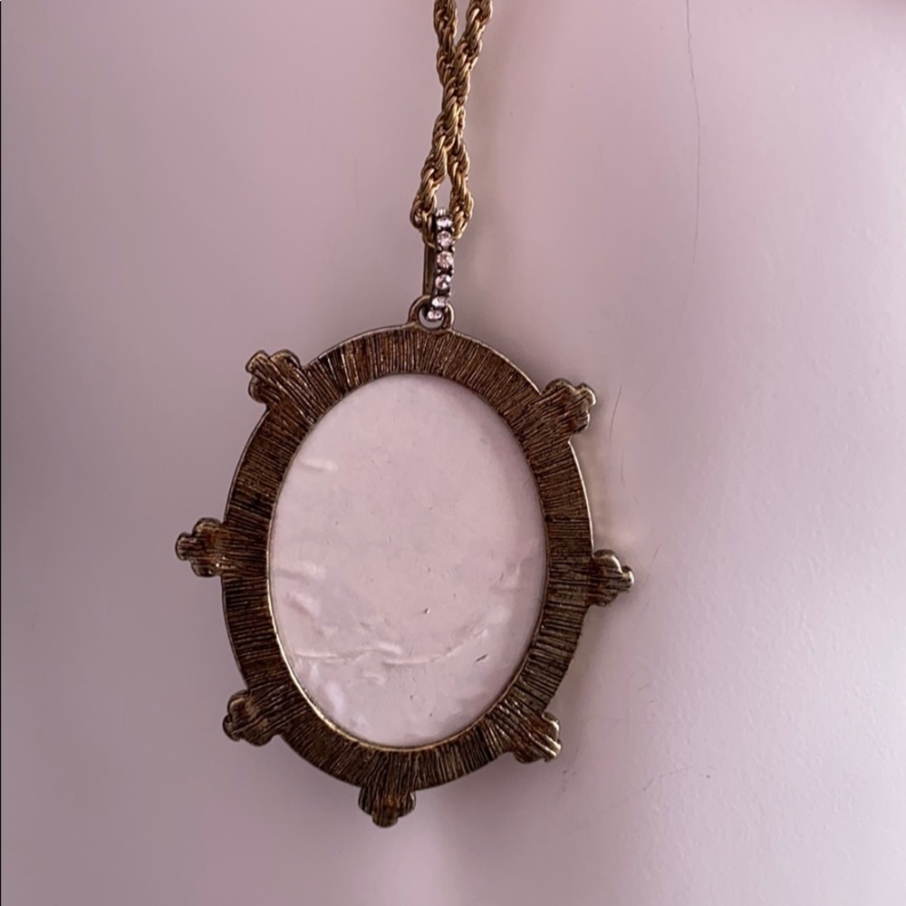 Necklace - Picture 7 of 8